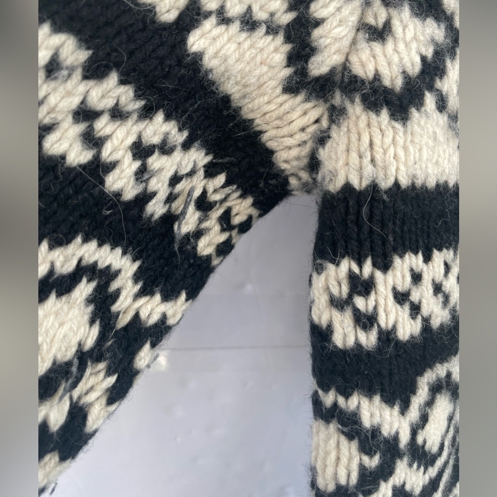 Eddie Bauer Womens Chunky Knit Black Cream Lambswool Angora Blend Sweater Medium - Picture 11 of 17